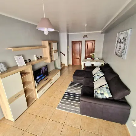 Spacious Chalet Next To The Sea - Airport Ferienhaus San Isidro (Tenerife)