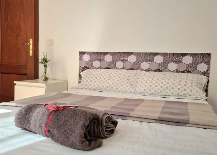 Nyaraló Spacious Chalet Next To The Sea - Airport San Isidro