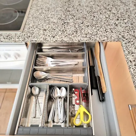 Spacious Chalet Next To The Sea - Airport * サン・イシドロ