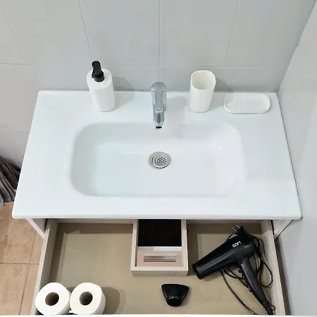 別荘 Spacious Chalet Next To The Sea - Airport *